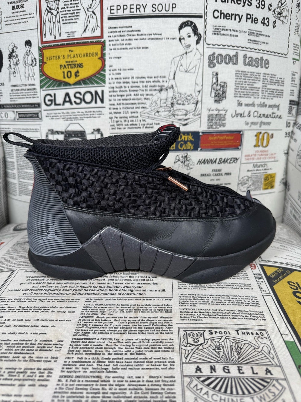 Nike Air Jordan 15 Retro Black Varsity Red 2007 Vintage Men Size 8.5 With Box
